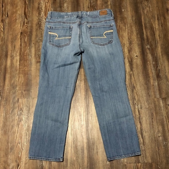 American Eagle Jeans Women's 8 Artist 2 Button Distressed Mid Rise Denim - Picture 4 of 6